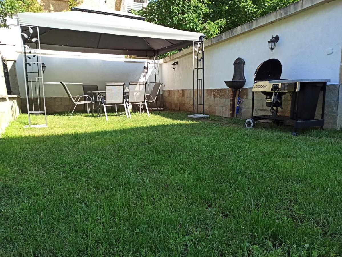 Statevi Guest Apartment Velingrad Bagian luar foto
